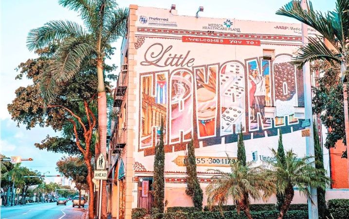 resized_Facecbook_Miami-Marriott-Biscayne-Bay_Little-Havana-Miami-mural_more-color.jpg
