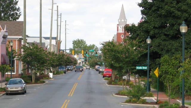 High_Street,_Seaford,Delaware(2006).jpg