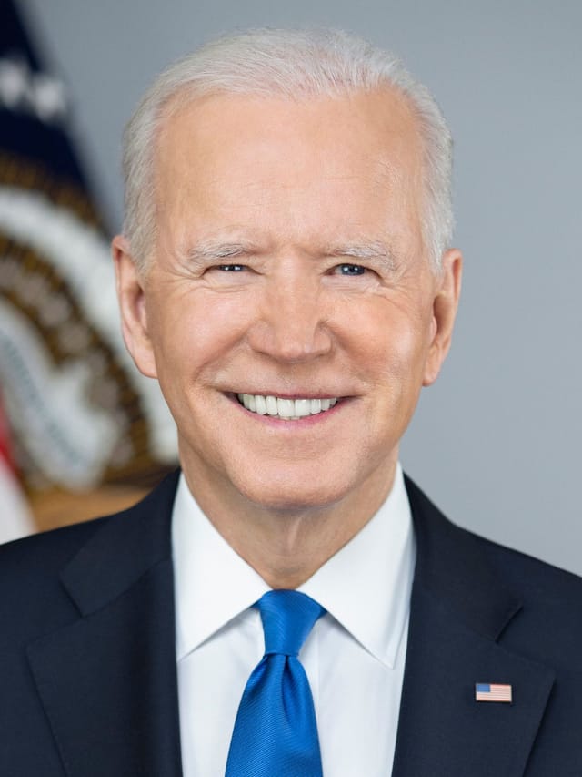 Joe_Biden_presidential_portrait_(cropped).jpg